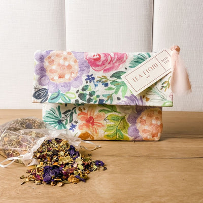 Tea Fiori Bath Tea Kit in floral pouch with Tuscan Dreams loose leaf tea
