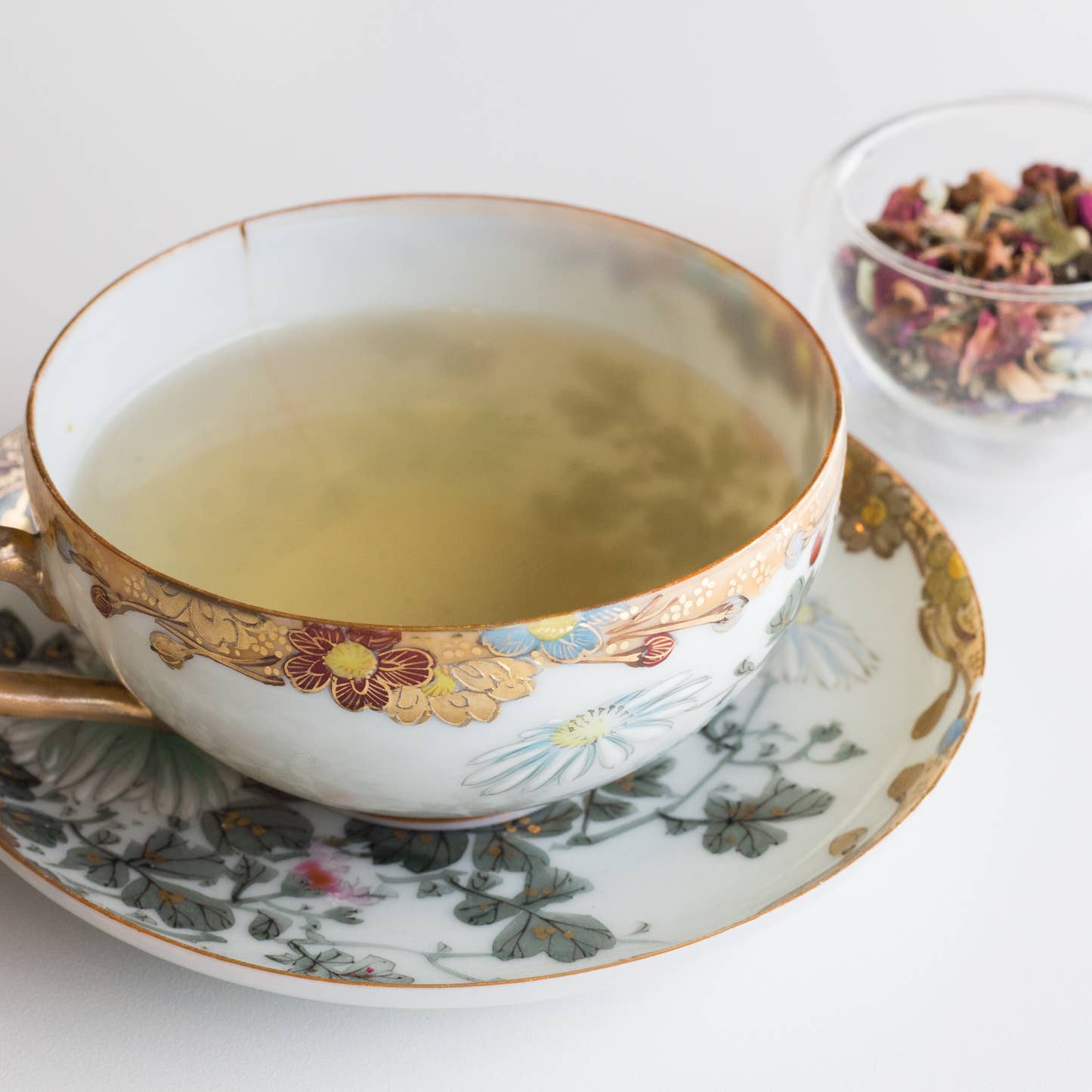 Floral tea cup brewed with Tea Fiori tea