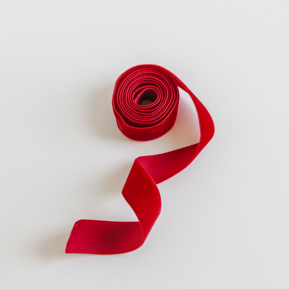DIY Velvet Gift Ribbon